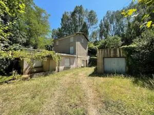 BESSEGES VENTE INTERACTIVE : Maison de 110m² habitable sur terrain attenant de 1350m²