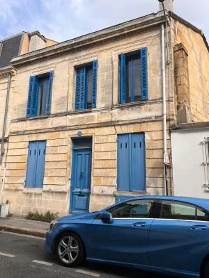 MAISON 7 PIECES . 4 CHS A RENOVER