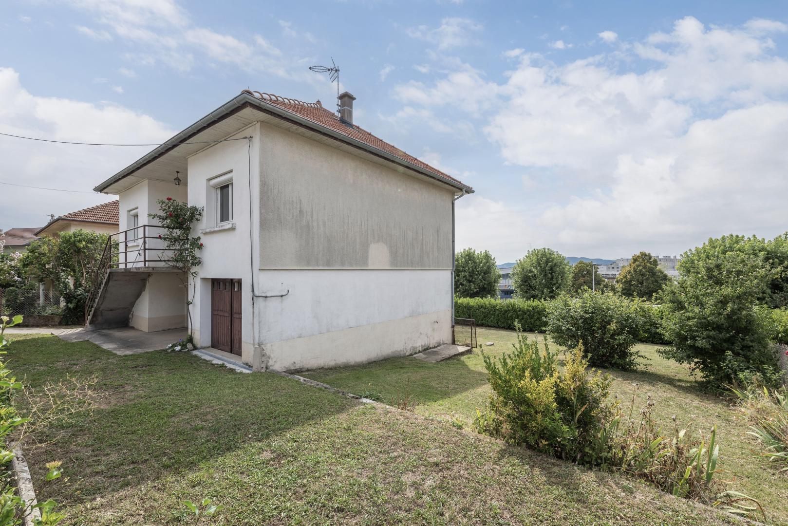 House à Voiron — vignette 2