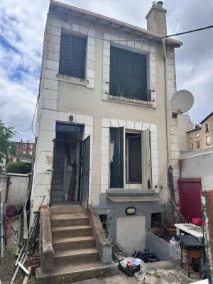 Maison de ville à restaurer à Colombes - Idéal investisseurs