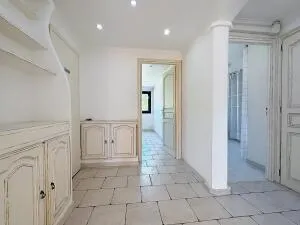 Apartment à Le Cannet — vignette 2