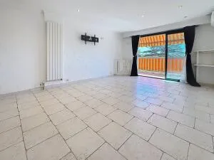 Apartment à Le Cannet — vignette 3
