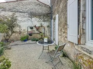 House à Benon — vignette 5