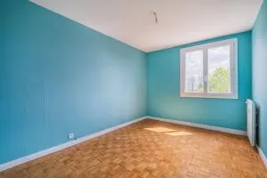 Apartment à Voiron — vignette 12