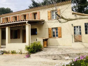 House à Ollioules — vignette 5