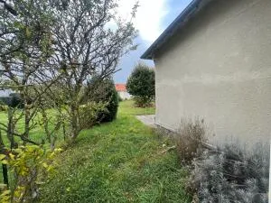House à Bréhal — vignette 7