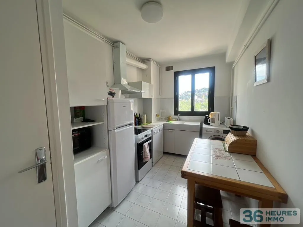 Apartment à Les Angles — vignette 3