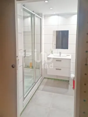 House à Volx — vignette 23