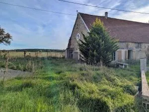 House à Druyes-les-Belles-Fontaines — vignette 10