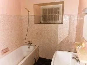 House à Ménéac — vignette 5