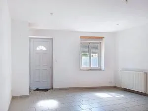 House à Trémentines — vignette 5