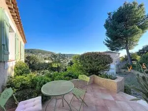 CEYRESTE – La maison où il fait bon vivre