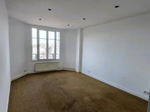 Apartment à Gennevilliers — vignette 4
