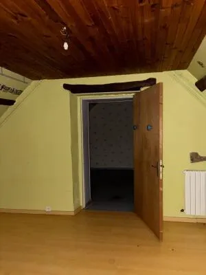 House à Meillers — vignette 9