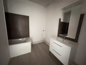 Apartment à Rouen — vignette 7