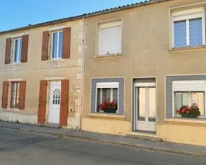 House à Le Gué-d'Alleré — vignette 2