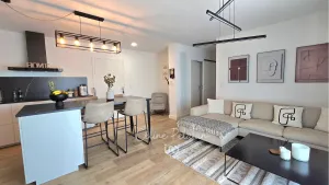 Apartment à Nîmes — vignette 7