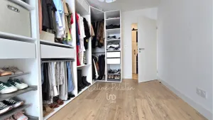 Apartment à Nîmes — vignette 15