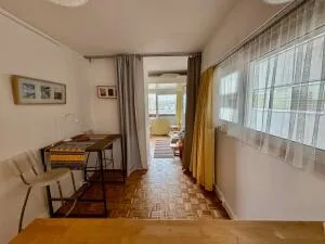Apartment à Paris — vignette 2