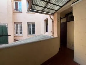 Apartment à Perpignan — vignette 9