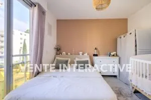Apartment à Le Cannet — vignette 10
