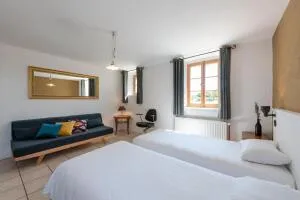 Business and/or Commercial Premises à Chabrillan — vignette 97