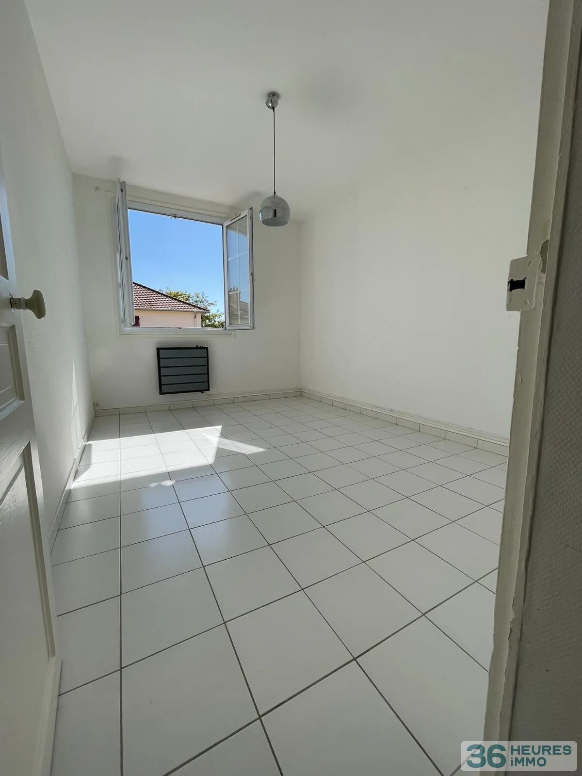 Apartment à Troyes — vignette 5