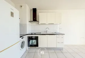 Apartment à Bordeaux — vignette 4