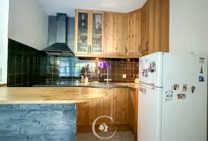Apartment à Bordeaux — vignette 4