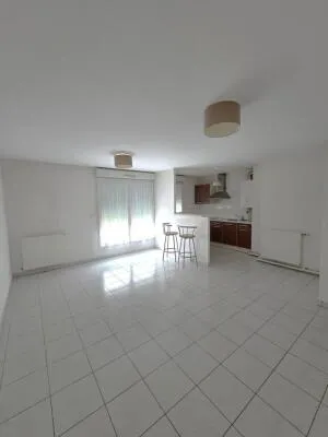 Apartment à Limoges — vignette 2