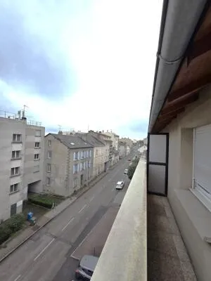 Apartment à Limoges — vignette 4