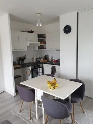 Apartment à Villenave-d'Ornon — vignette 8