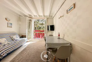 APPARTEMENT T3 DUPLEX MOULLEAU