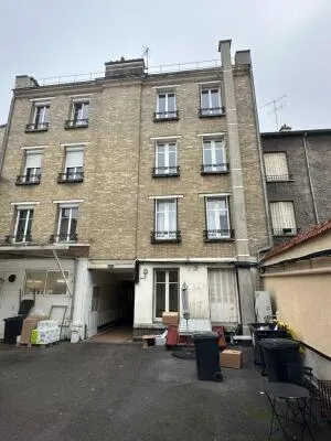 Building à Reims — vignette 2