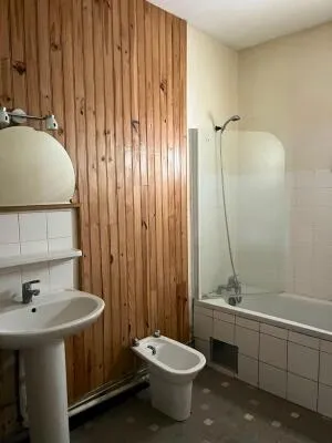 House à Chizé — vignette 13