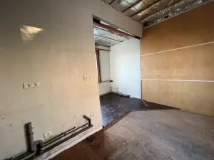 Apartment à Paris 18e Arrondissement — vignette 6