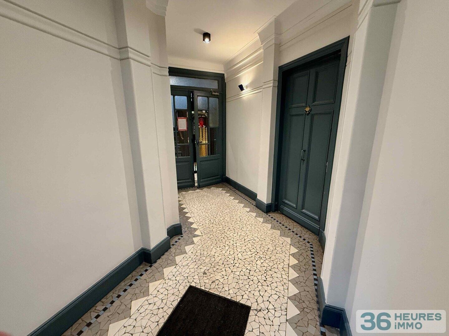 Apartment à Paris 16e Arrondissement — vignette 13