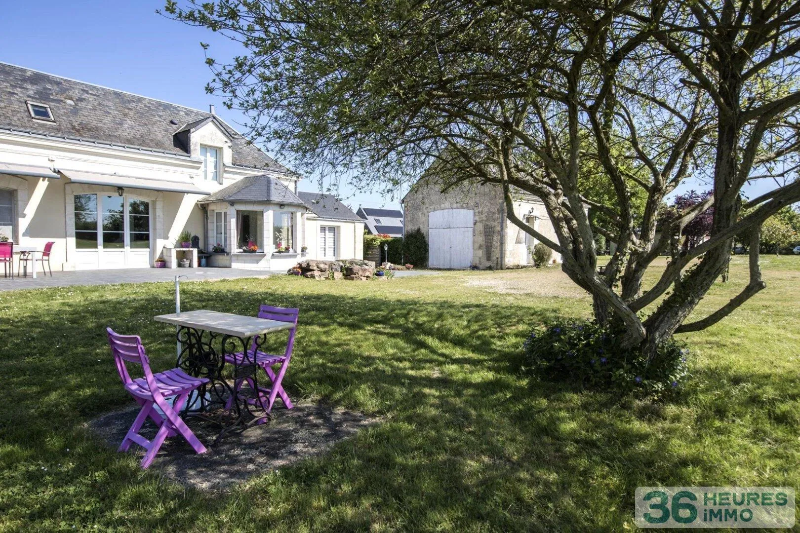 Ancienne propriété vigneronne au charme unique + maison indépendante de 61m² à SONZAY