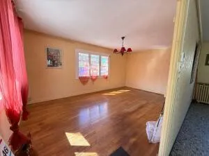 House à Saint-Solve — vignette 5