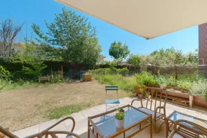 T2 en rez-de-jardin avec place de parking, vendu loué