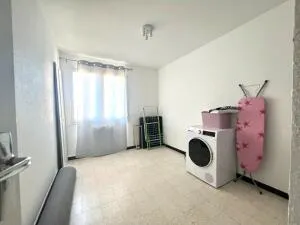 Apartment à Nîmes — vignette 5