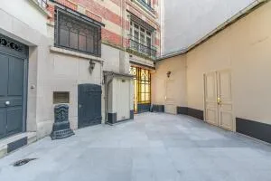 Apartment à Paris 16e Arrondissement — vignette 13