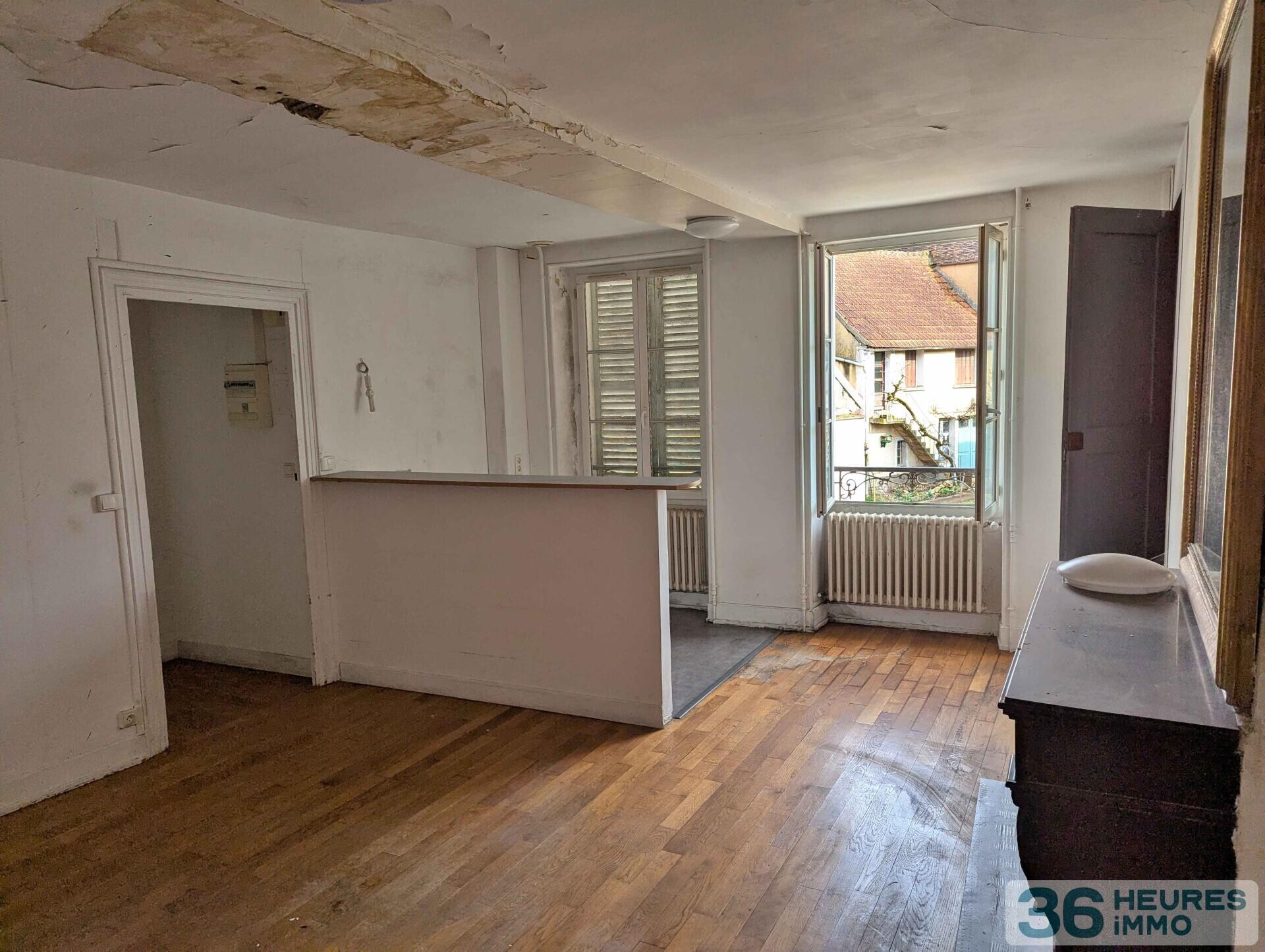 Immeuble à Coulanges-la-Vineuse — vignette 10