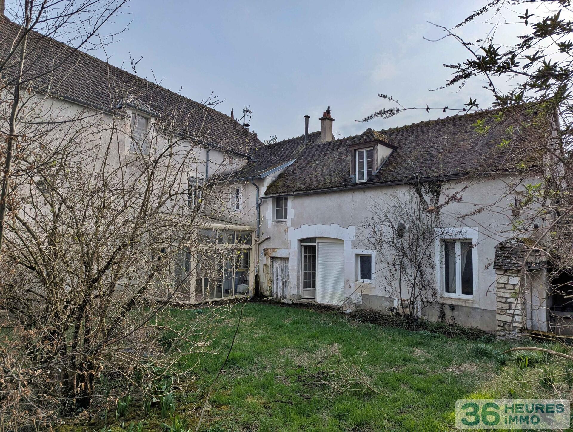 Immeuble à Coulanges-la-Vineuse — vignette 11