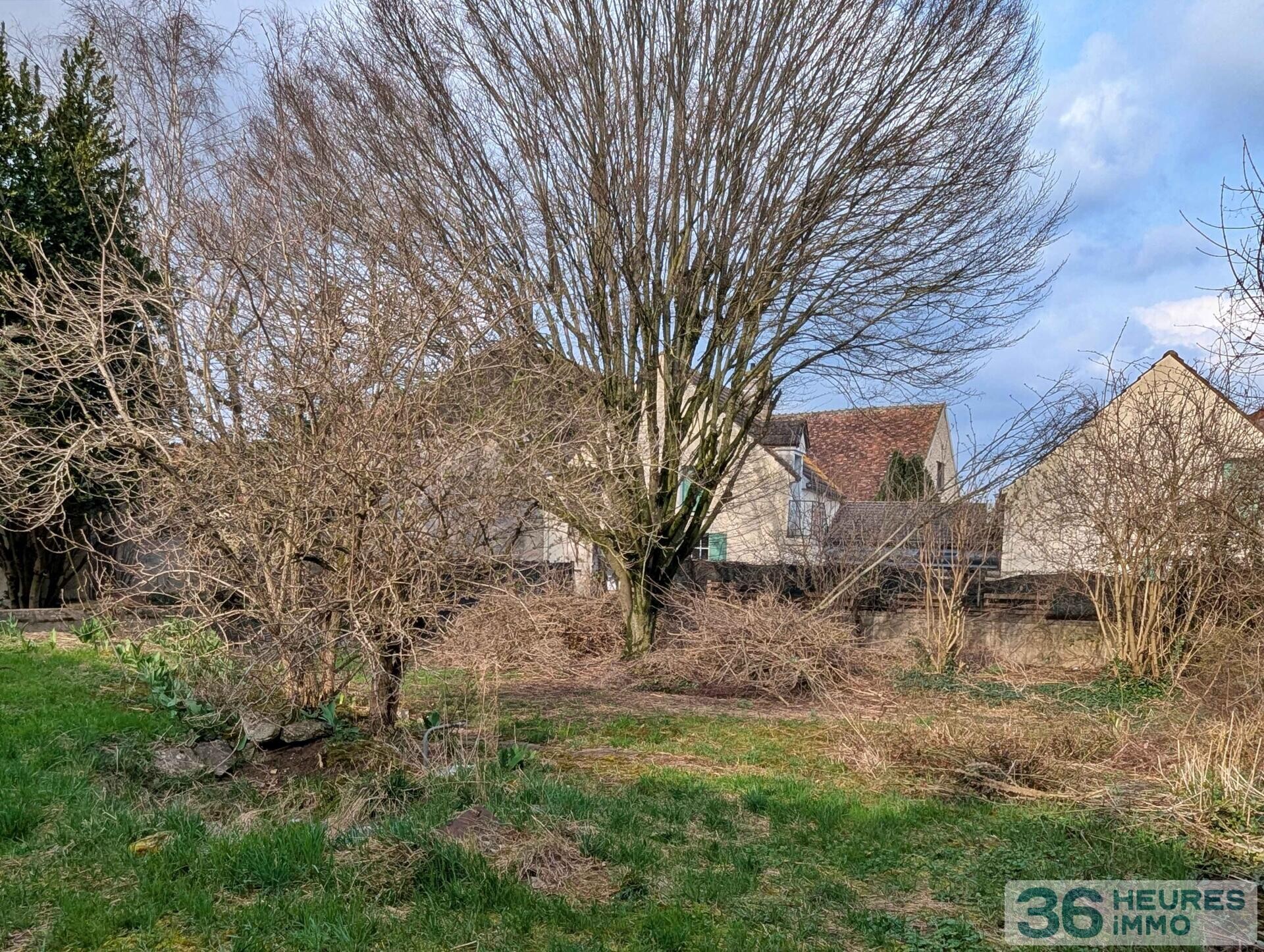 Immeuble à Coulanges-la-Vineuse — vignette 13