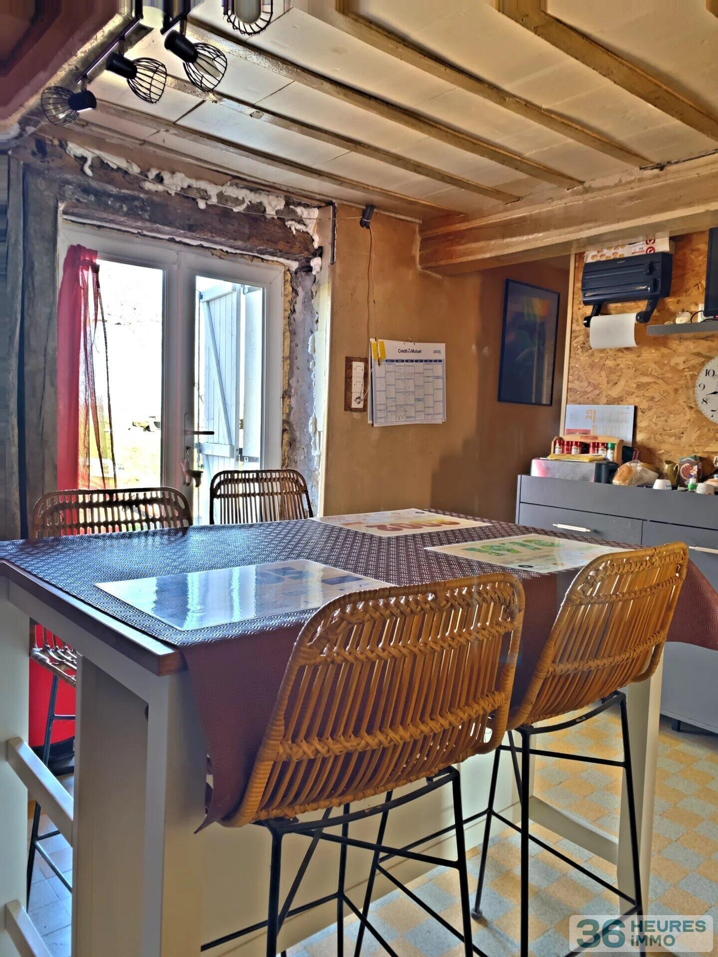Maison à Dompierre-en-Morvan — vignette 2