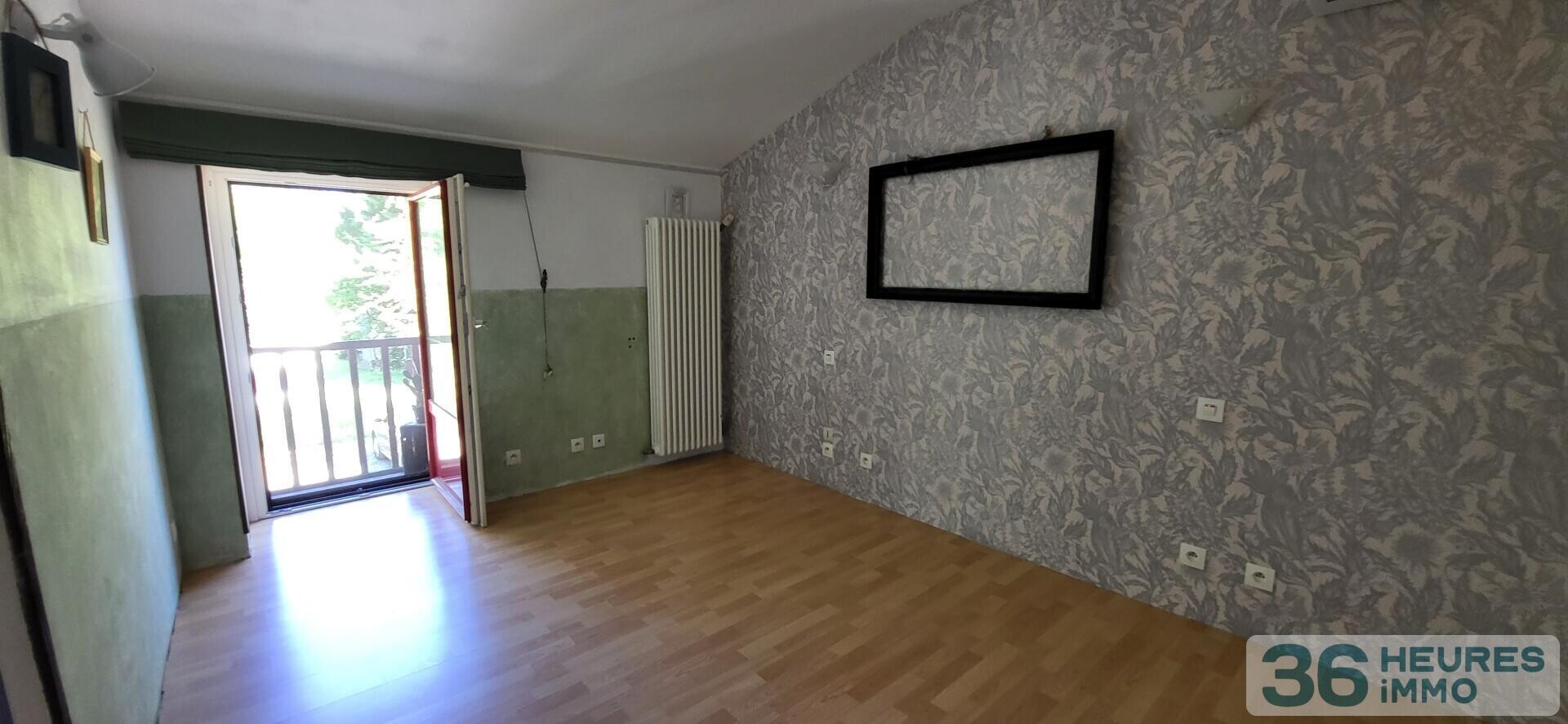 Maison à Montbron — vignette 12