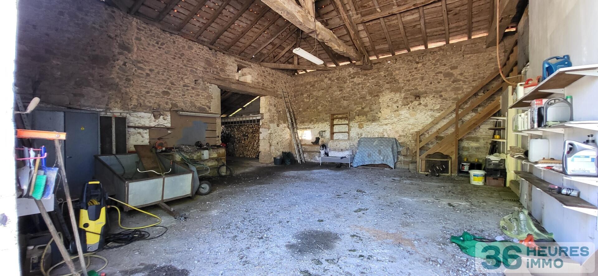 Maison à Montbron — vignette 13