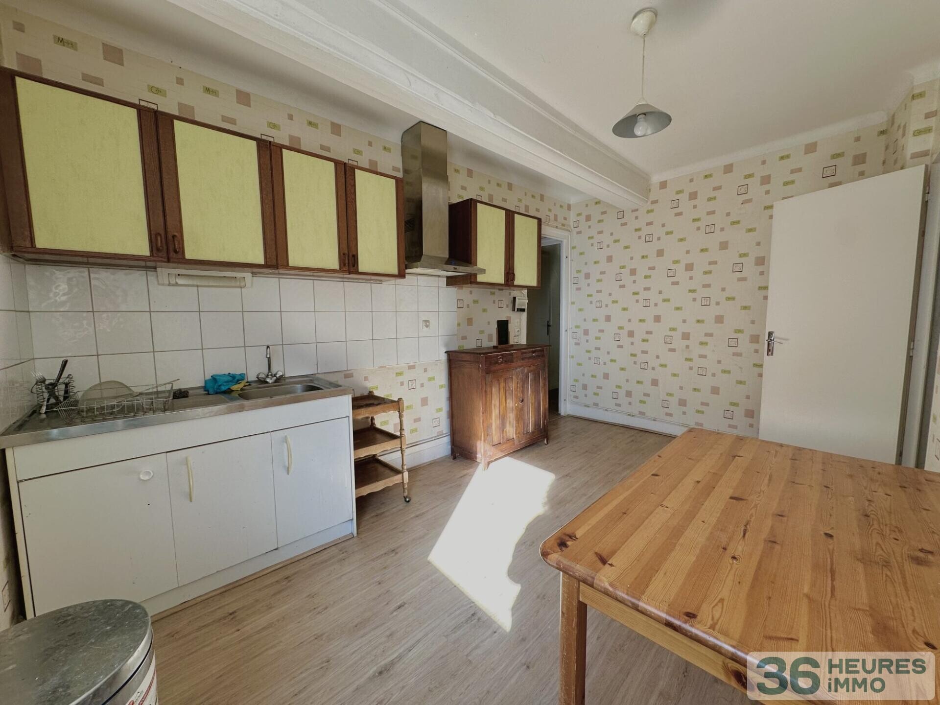 Immeuble à Genilac — vignette 8