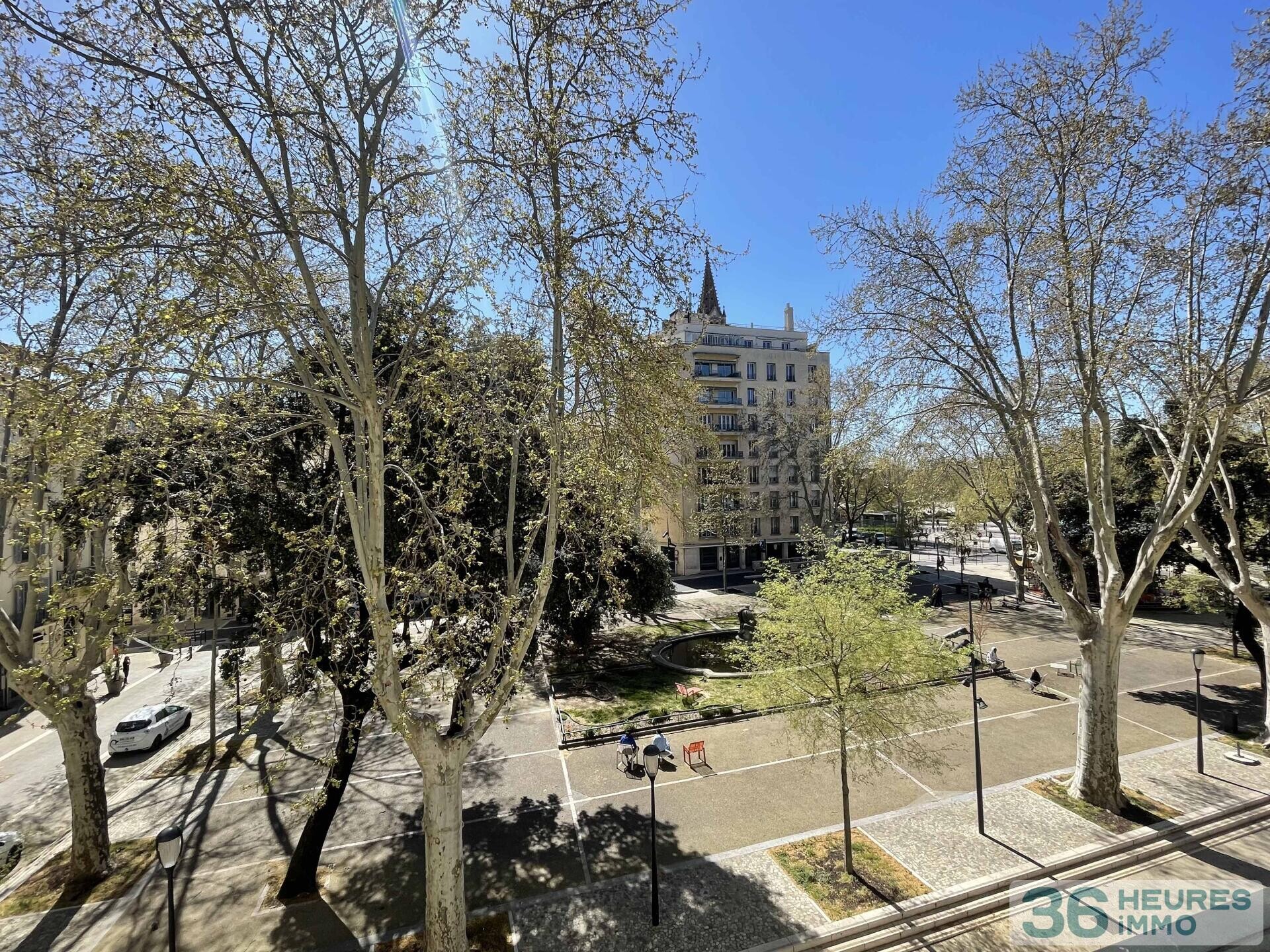 Appartement à Nîmes — vignette 3